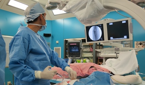 テニス肘の治療についてまとめた日本語記事